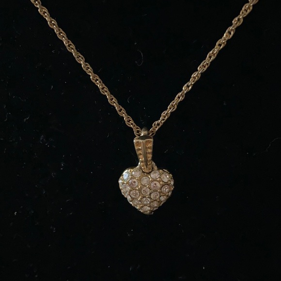 Vintage Monet rhinestone heart necklace - Picture 4 of 10